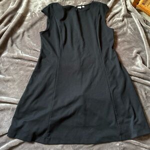 GAP little black dress